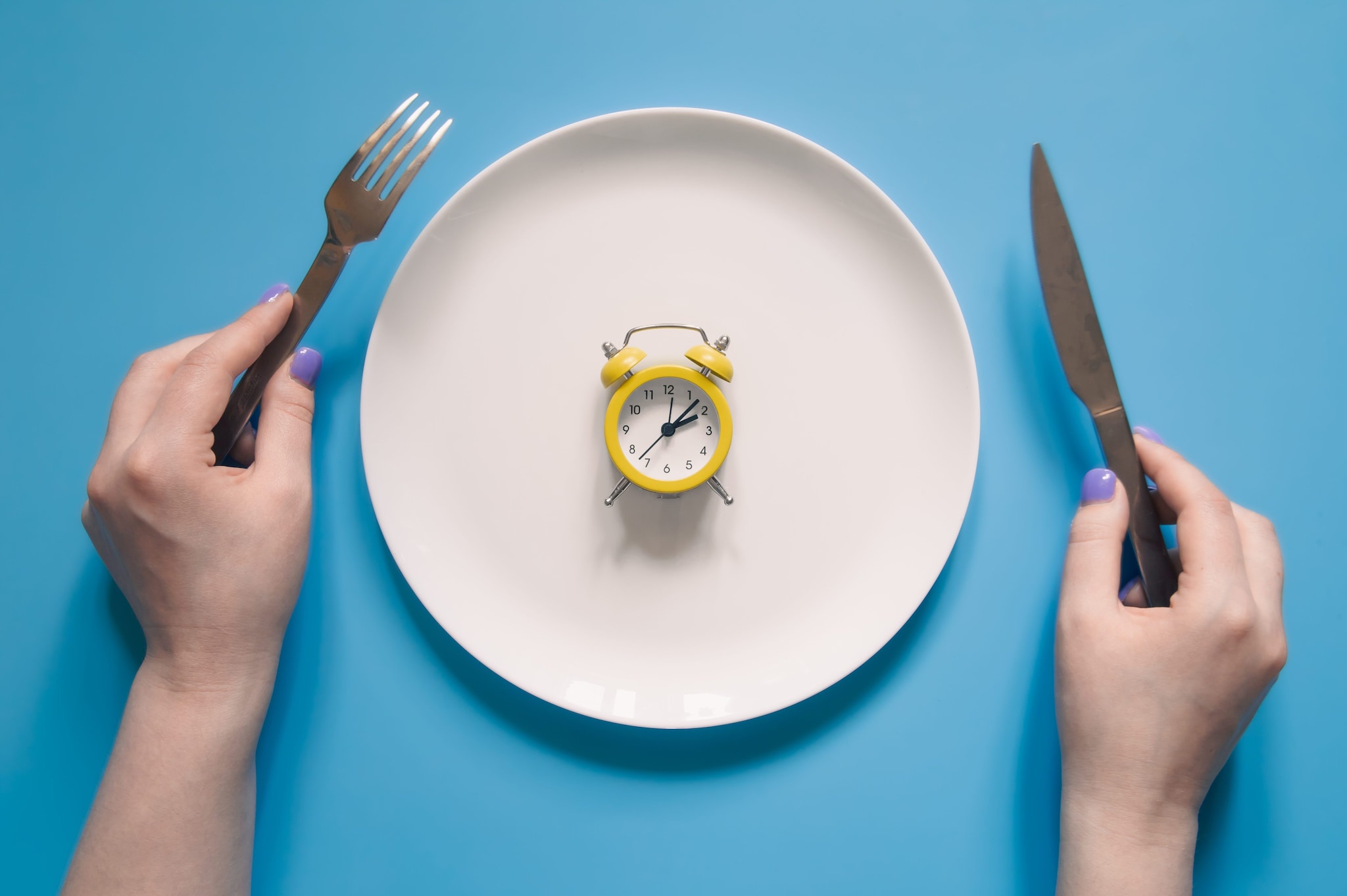 Il digiuno intermittente funziona meglio delle diete tradizionali? Uno studio li ha confrontati