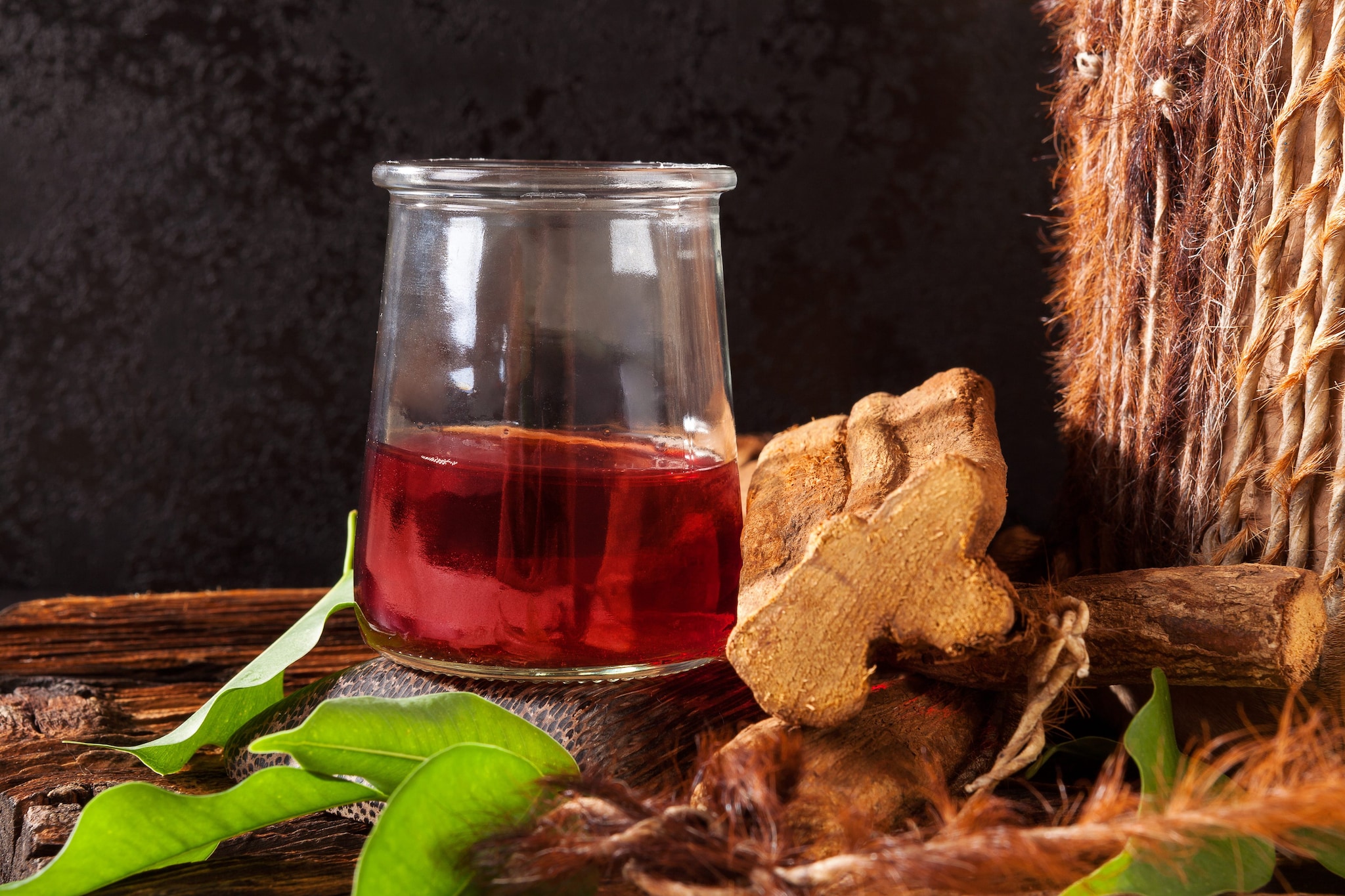 Psichedelico dell’ayahuasca e depressione: una singola dose riduce i sintomi, lo studio su Nature Medicine