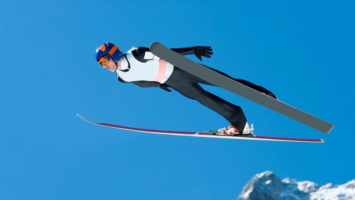 Un atleta impegnato nel salto con gli sci. Credit: iStock