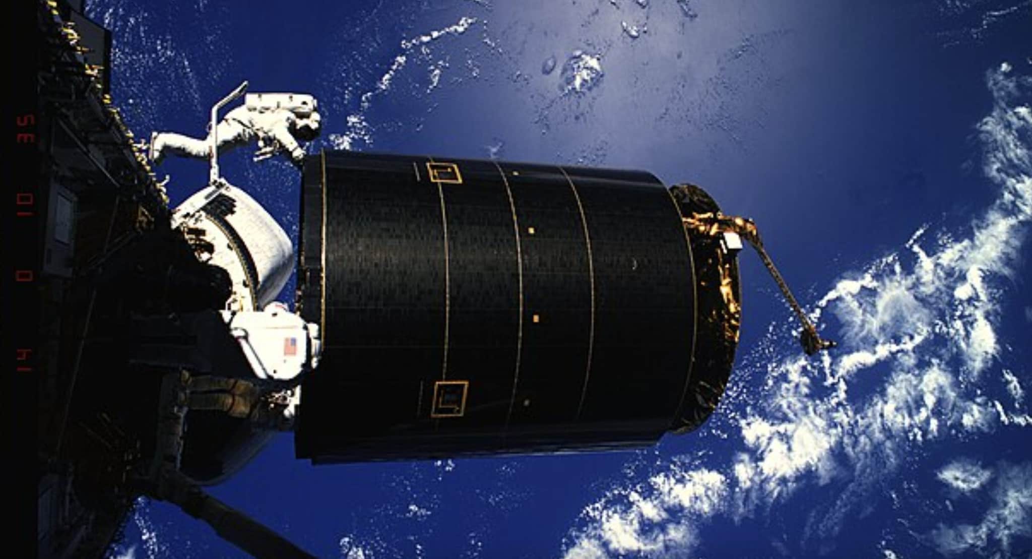 Gli occhi di Putin sui satelliti europei: le sonde russe stanno seguendo delle rotte strane