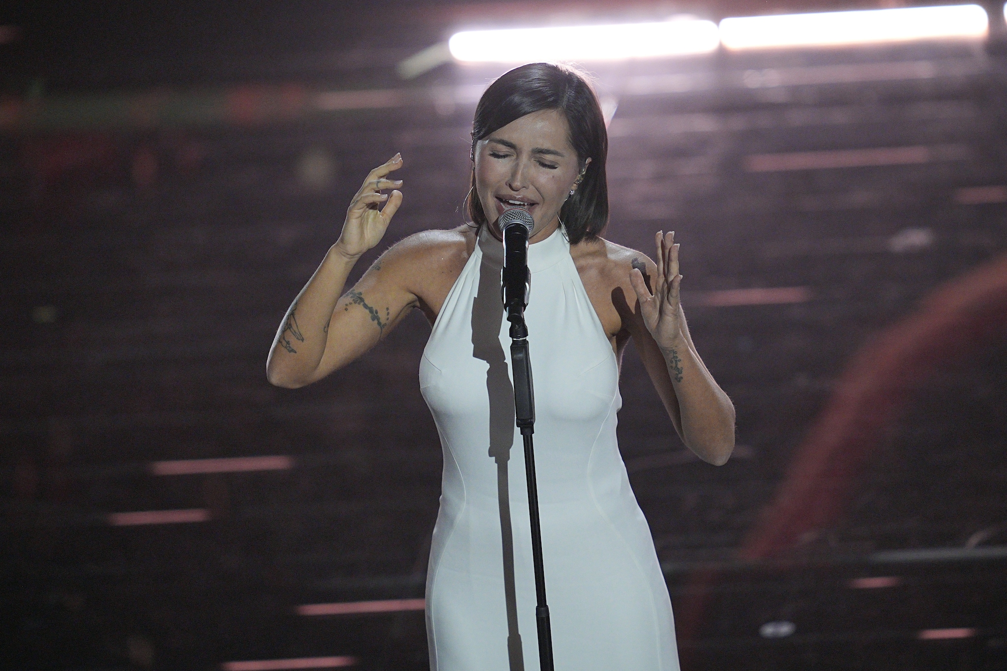 Sanremo 2026, come fanno i cantanti ad avere sempre voce: il medico spiega tutti i trucchi