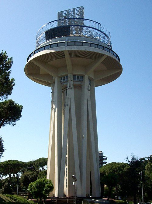La torre piezometrica dell’Eur. Credit: blackcat/wikipedia
