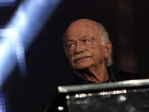 Gino Paoli e il proiettile vicino al cuore: come è sopravvissuto per oltre 60 anni, la spiegazione medica