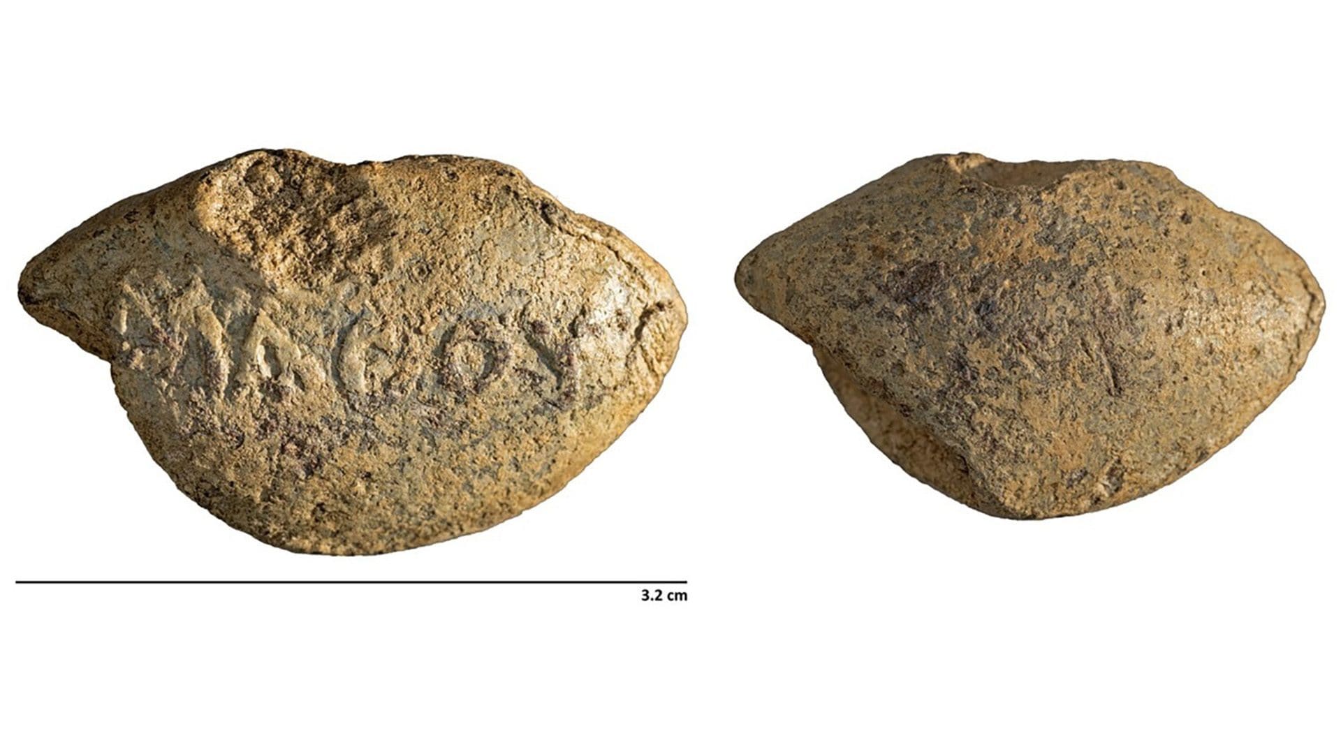 Incisione per deridere il nemico su un proiettile da fionda di 2.100 anni: "Impara la lezione"