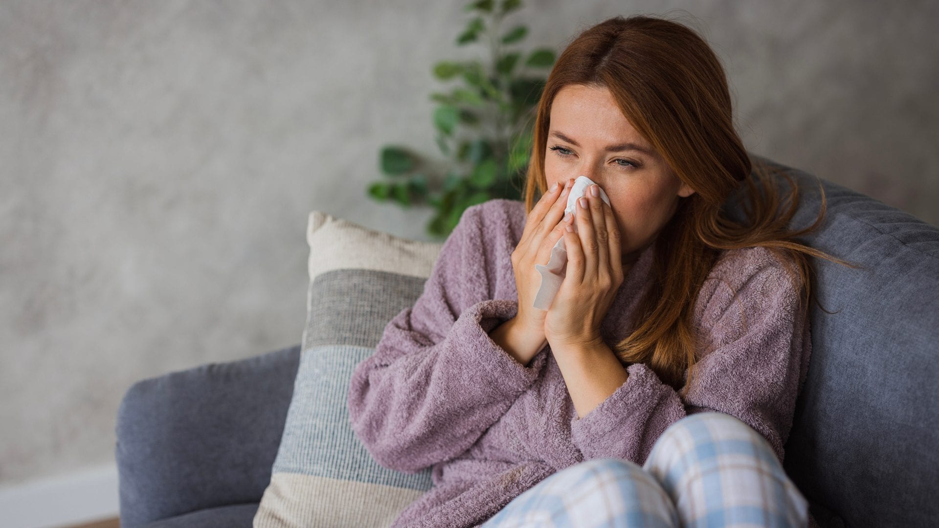 Covid, la variante "Cicada" BA.3.2 già in 23 Paesi: sintomi comuni, ma è più immunoevasiva