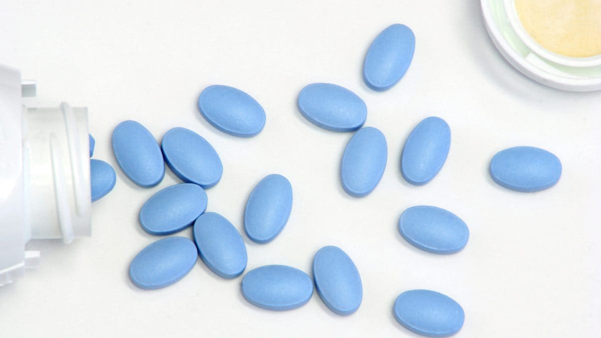 Compresse di Viagra (sildenafil), farmaco oggetto di studio per il possibile riutilizzo nella malattia di Alzheimer.