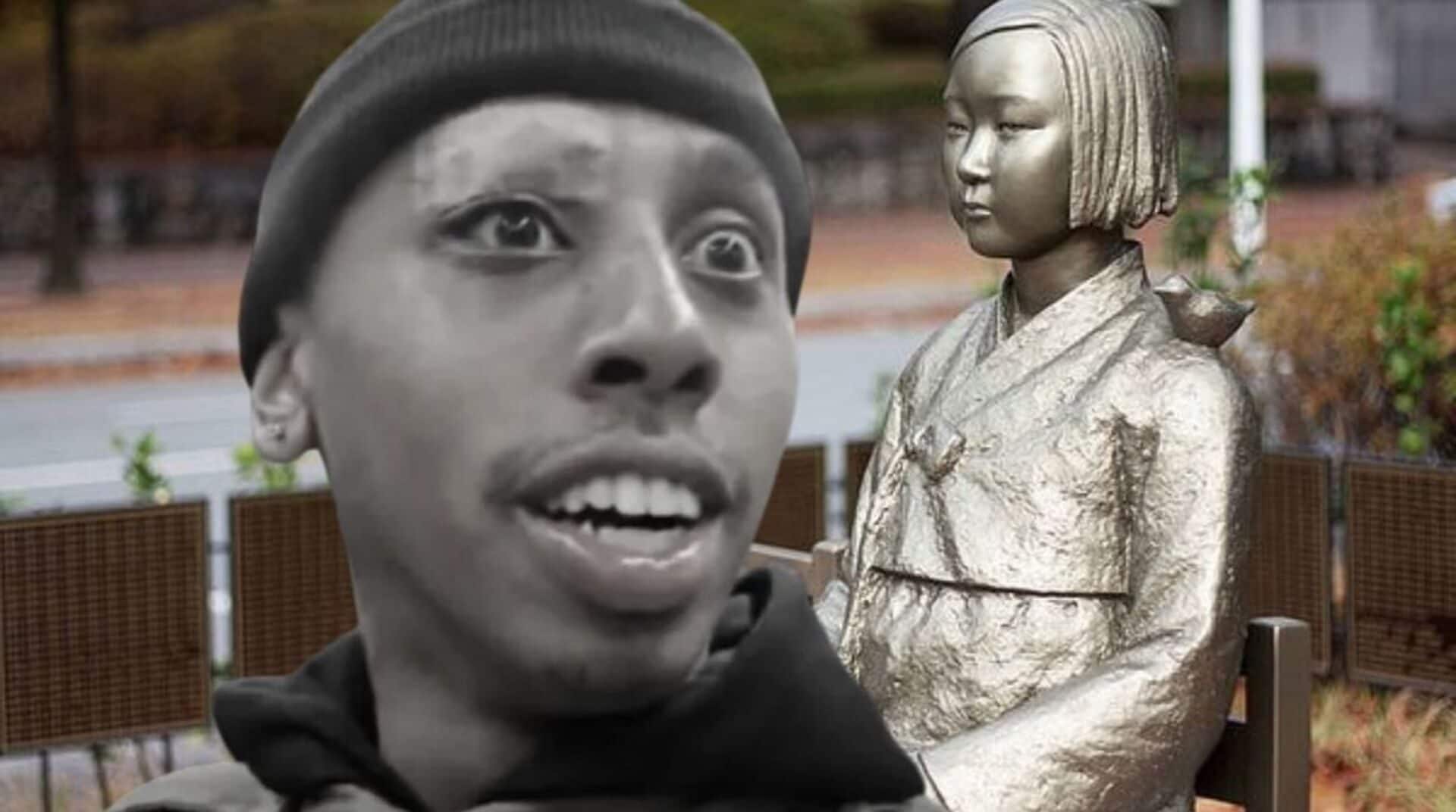 Bacia una statua mentre è in in Corea del Sud: lo youtuber Somali condannato a sei mesi di carcere