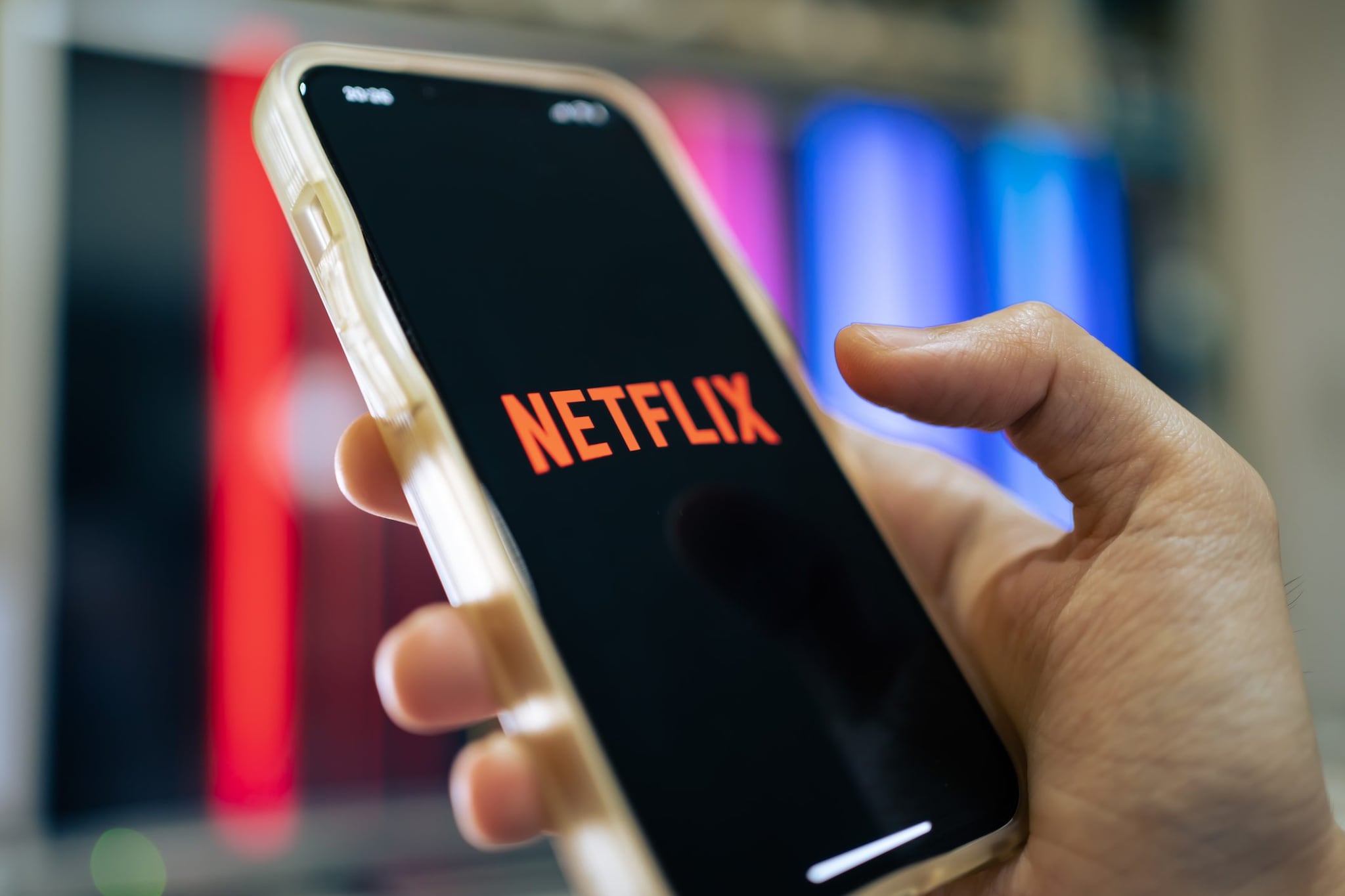 L'app Netflix si aggiorna e cambia il modo di guardare la serie: ora ci sono anche i video in verticale