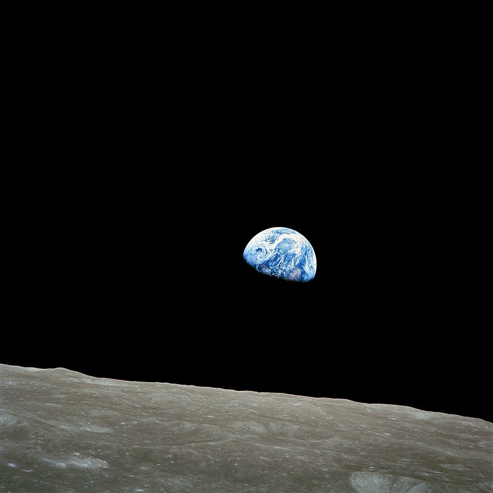 Earthrise, ripreso dall’Apollo 8. Credit: Bill Anders/NASA