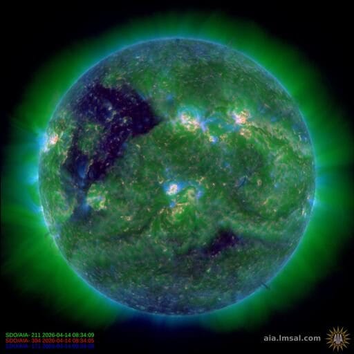 Un’altra immagine del buco coronale. Credit: Credit: NASA/SDO/AIA