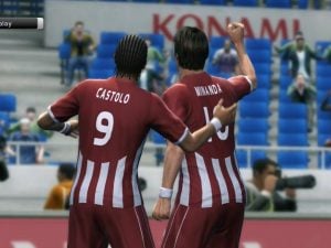 La nostalgia per PES, pubblicato un manga in cui il protagonista si reincarna dentro il videogioco