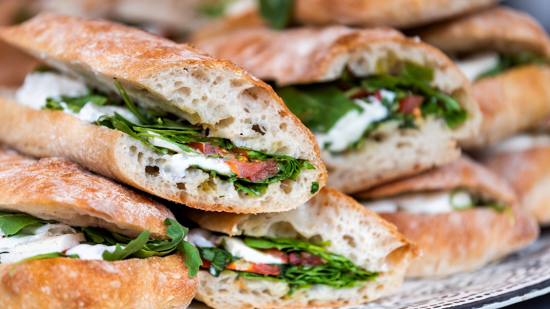 Il pane può far ingrassare indipendentemente dalle calorie: studio su topi rileva alterazioni metaboliche