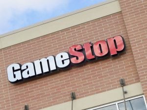 GameStop prova a comprare eBay: sul tavolo 56 miliardi per sfidare ogni logica di mercato