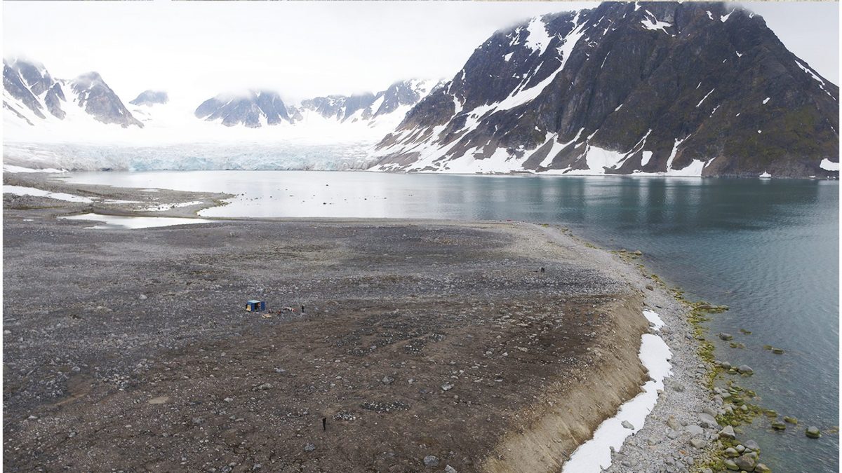 Likneset alle Svalbard, il "Promontorio dei cadaveri". Credit: PLosONE
