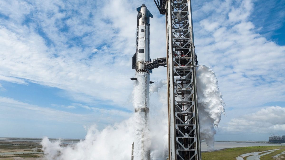 La nuova Starship V3 di SpaceX durante la prova generale in vista del possibile lancio del 20 maggio / Credit: SpaceX