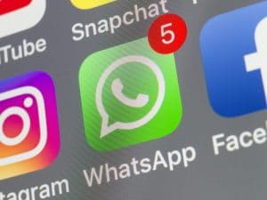 WhatsApp sta testando la funzione “Log out”: permette di disconnettersi senza perdere le proprie chat