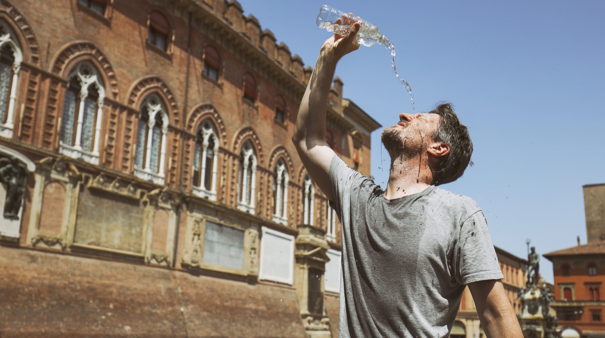Stress da calore, in Italia quasi 2 giorni estivi su 3 oltre i 32 °C percepiti: i dati UTCI