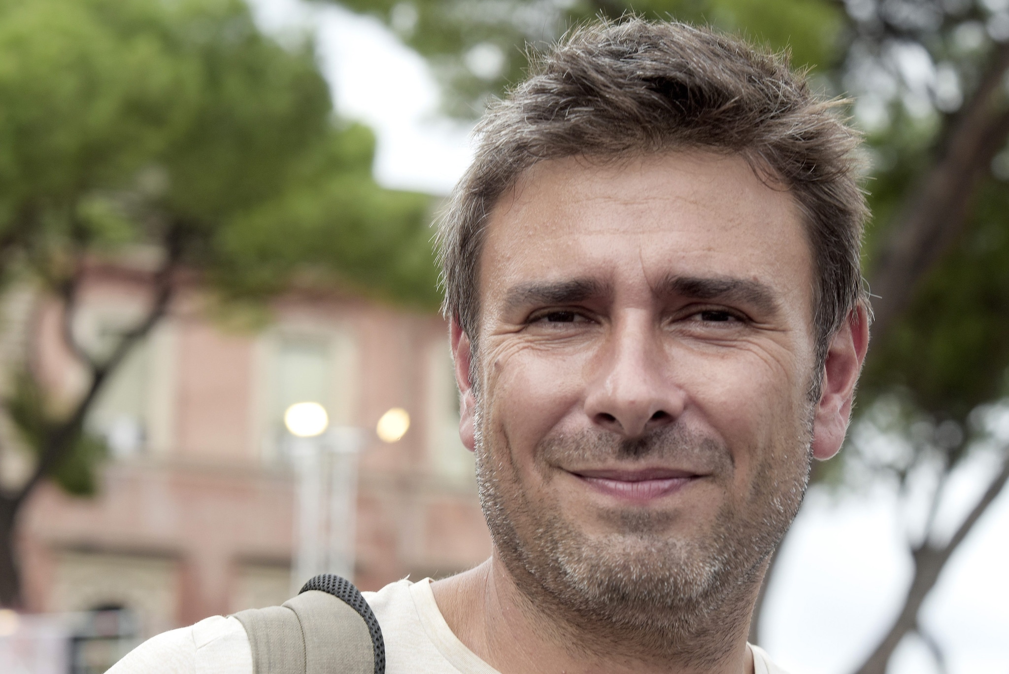 Cos'è l'edema cerebrale che ha fatto scoprire ad Alessandro Di Battista di avere un tumore al cervello
