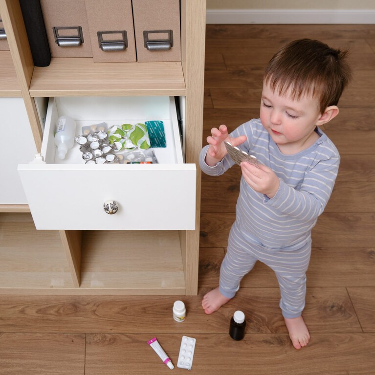 bambini e ingestione accidentale di farmaci