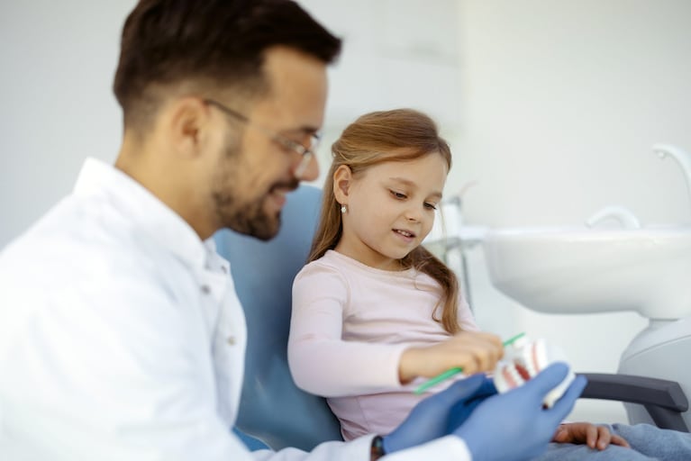 bimba dal dentista