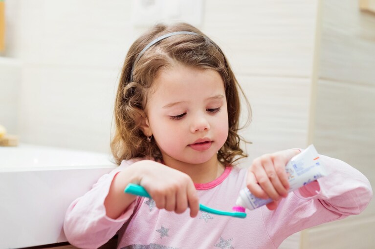 bimba dentifricio