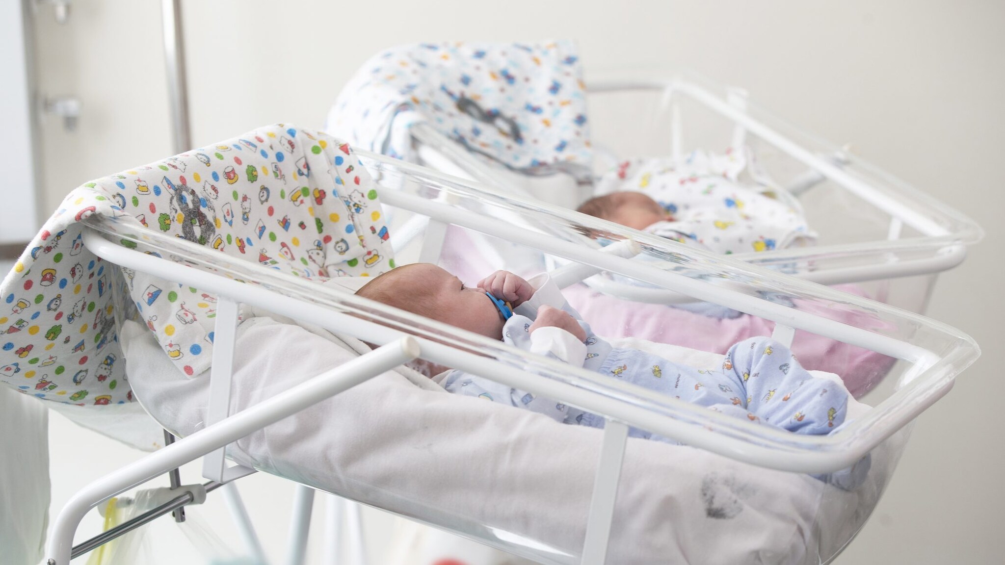 “Meno di 500 parti all’anno in un punto nascite su tre”: il report AGENAS conferma la crisi delle culle