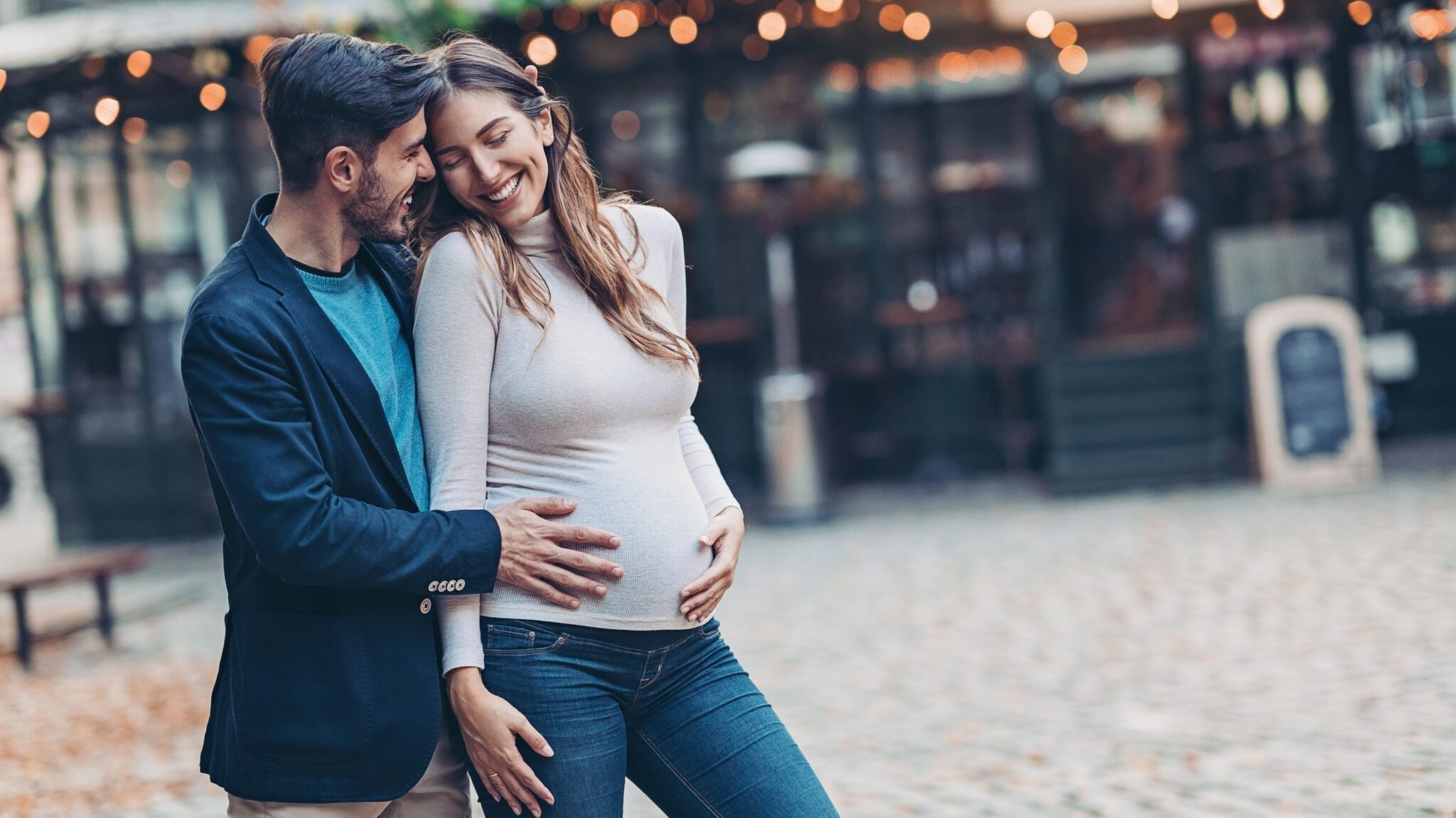 Amore e sesso in gravidanza: esperta smonta i falsi miti
