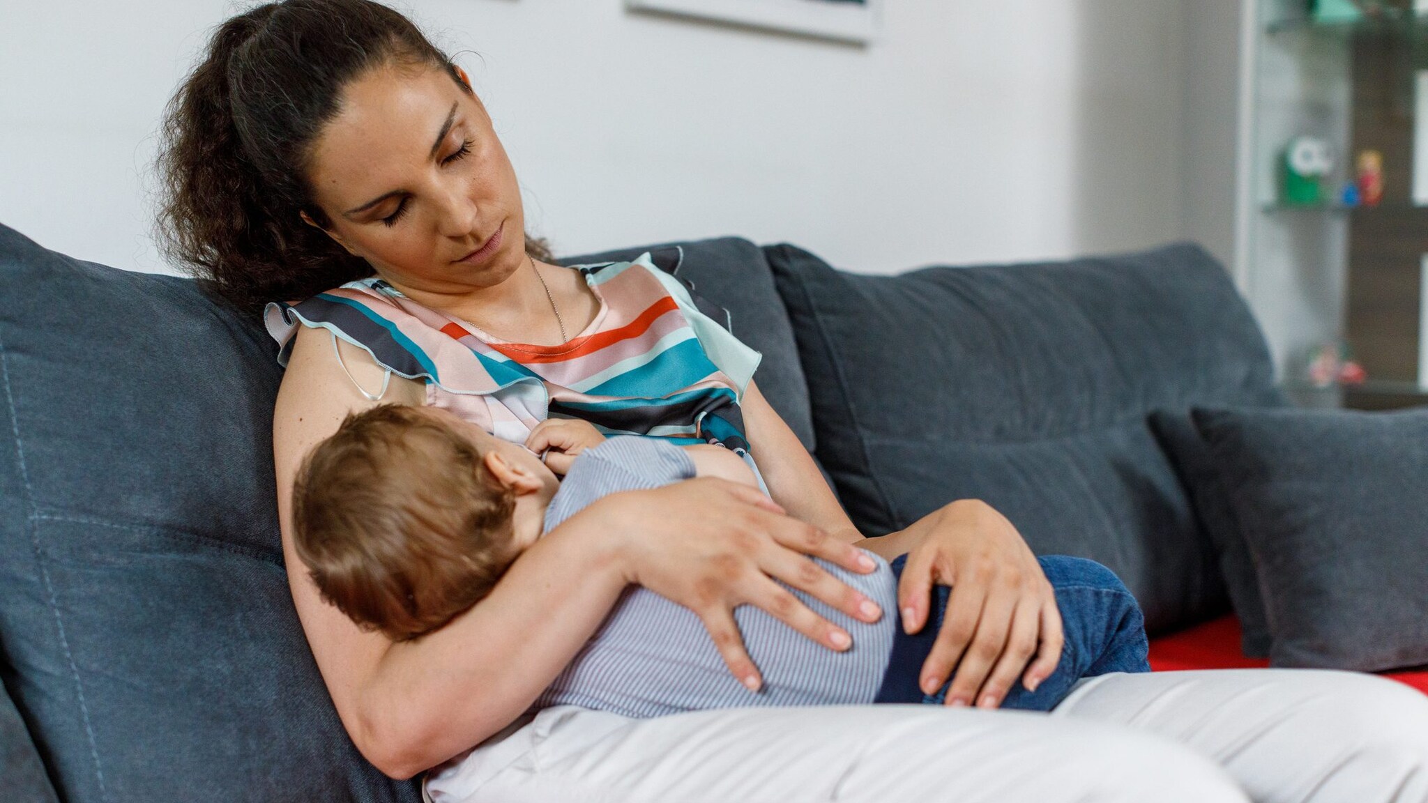 Addormentarsi durante allattamento