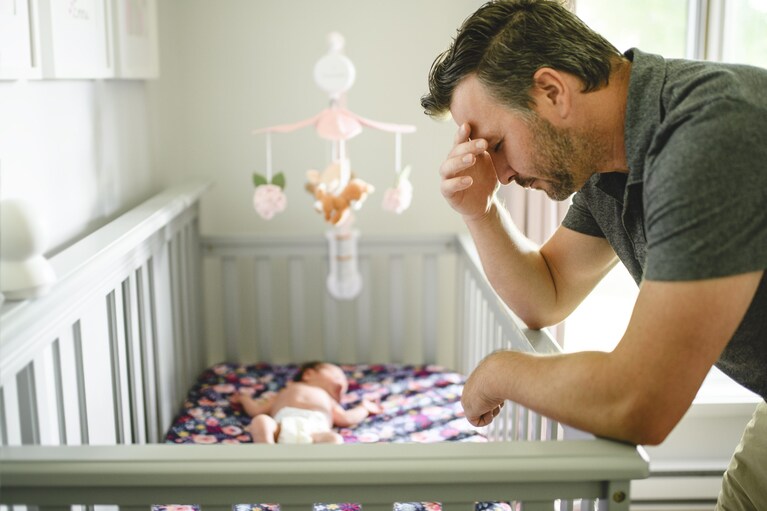 papà si sente in colpa