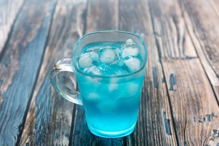 bevanda azzurra