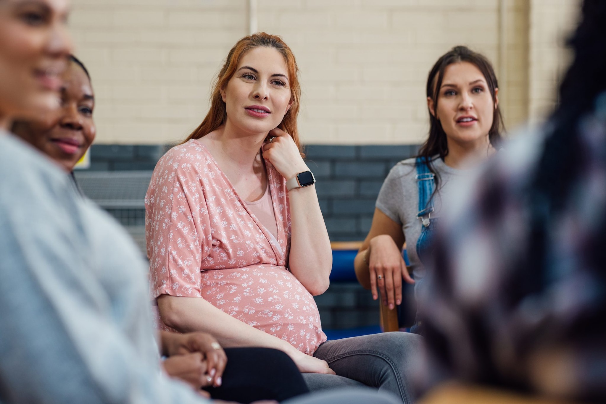 Durante il corso si impara ciò che accadrà in sala parto e si acquisiscono anche nozioni su come comportarsi nelle prime settimane di vita del bambino