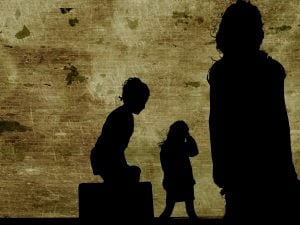 Spiegare la guerra ai bambini: come rispondere alle loro domande e curiosità