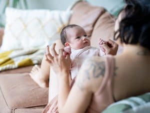 madre-amicizie-nascita-figli-300x225.jpg