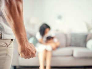 partner-violento-300x225.jpg