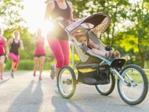 passeggino-bambino-1-300x225.jpg