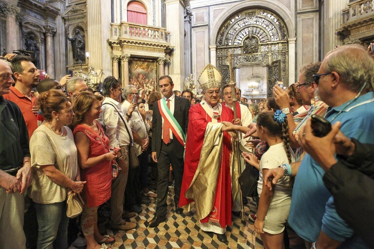 A Chi Appartiene Il Tesoro Di San Gennaro