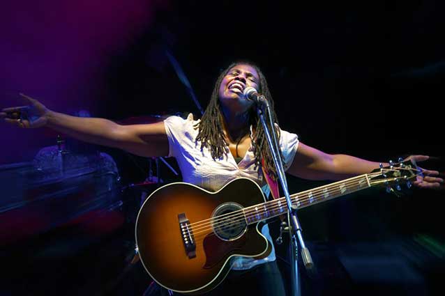 Ruthie Foster