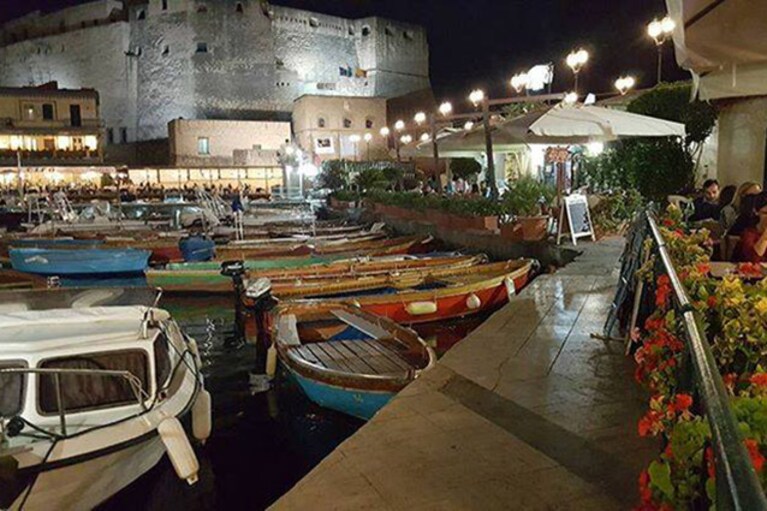 Esterno del ristorante Zi Teresa (Facebook).