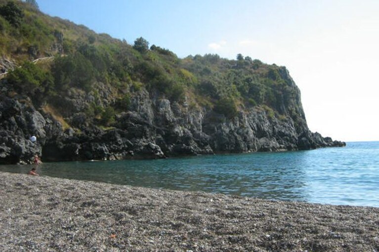 Spiaggia di Marina di Camerota (Salerno). 