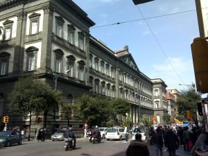 La sede centrale dell’Università Federico II di Napoli, i cui locali avrebbero dovuto ospitare la Scuola Normale Superiore Meridionale, sezione distaccata della Normale di Pisa.