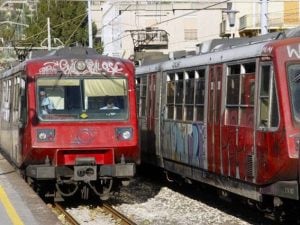 Foto di repertorio – un treno della Circumvesuviana