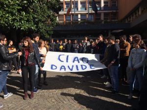 Manifestazione degli studenti in memoria di Davide Natale, morto a 21 anni dal crollo di un albero a Napoli