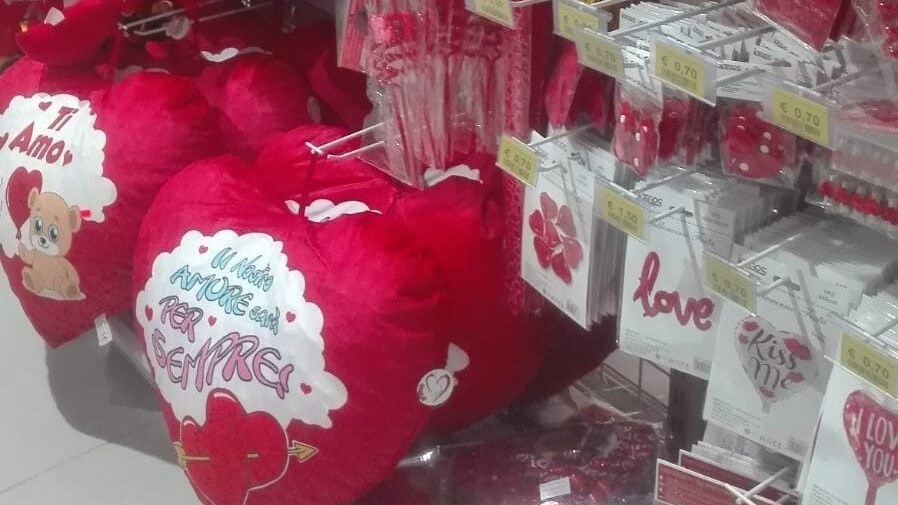 La merce sequestrata dalla Guardia di Finanza.