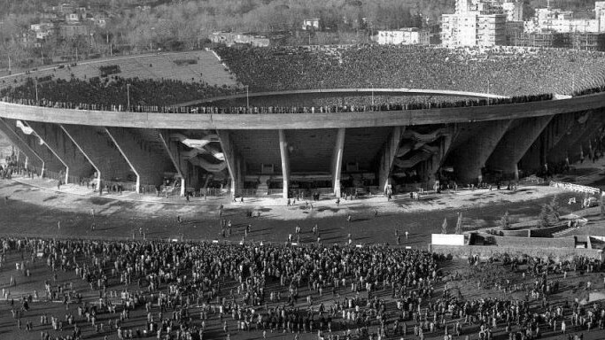 Lo Stadio San Paolo, oggi Maradona, nelle foto dell’epoca.