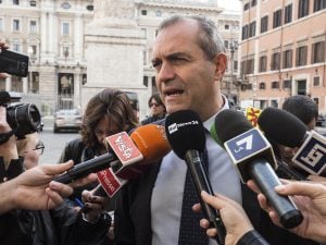 Luigi De Magistris (DemA), sindaco di Napoli.
