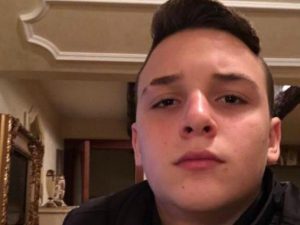 Ugo Russo, il 15enne ucciso da un carabiniere durante una tentata rapina