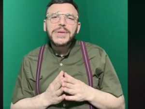 Il barbiere Vito Simeoli.