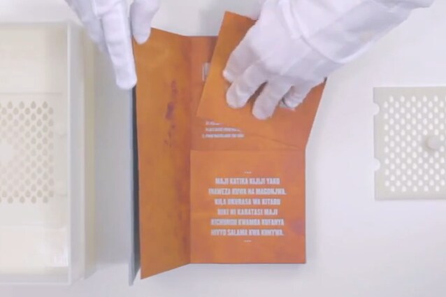 Drinkable Book, il libro che rende potabile l’acqua