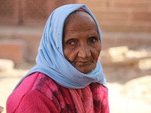 old-woman-1196304_960_720
