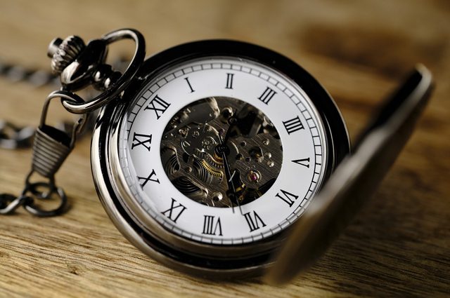 Credit: <a href="https://pixabay.com/it/photos/orologio–orologio–da–tasca–movimento–3179167/" target="_blank" rel="nofollow noopener">Bru–nO</a>